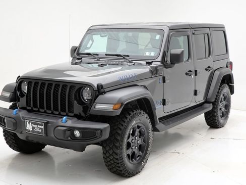 Used 2023 Jeep Wrangler Unlimited w/ Cold Weather Group image 2