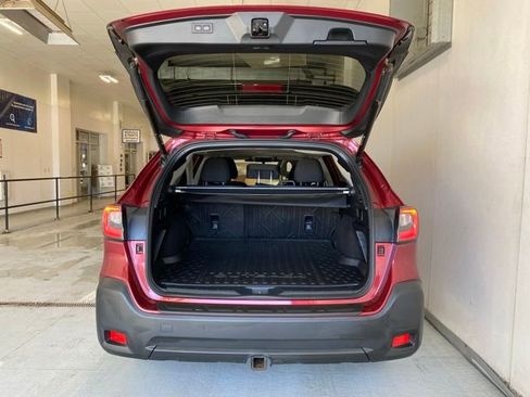 Used 2023 Subaru Forester Limited AWD/4WD image 7