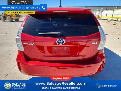 Used 2013 Toyota Prius V Three image 8