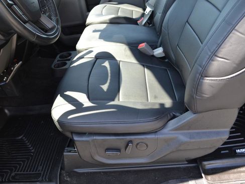 Used 2019 Ford F150 XLT w/ Equipment Group 302A Luxury AWD/4WD image 29