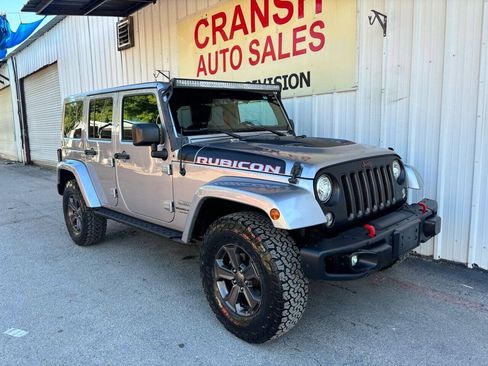 Used 2018 Jeep Wrangler Unlimited Rubicon AWD/4WD image 6