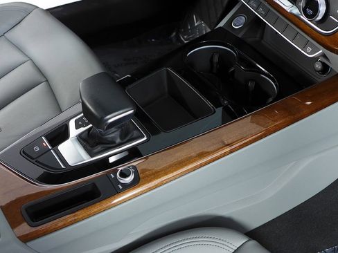 Used 2022 Audi A4 2.0T Premium w/ 18" Wheel Package image 15