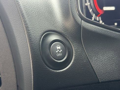 Used 2023 Nissan Z Performance w/ Floor Mat Package (L93) image 34