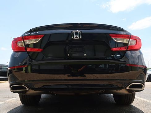 Used 2022 Honda Accord Sport image 10