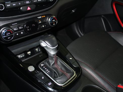 Used 2023 Kia Soul GT-Line w/ GT-Line Technology Package image 16