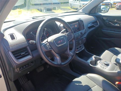 Used 2022 GMC Terrain AT4 w/ Infotainment Package II image 8