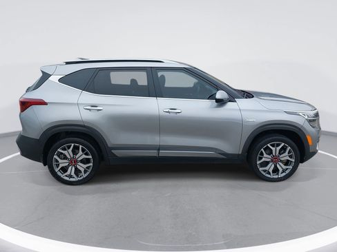 Used 2021 Kia Seltos SX image 4
