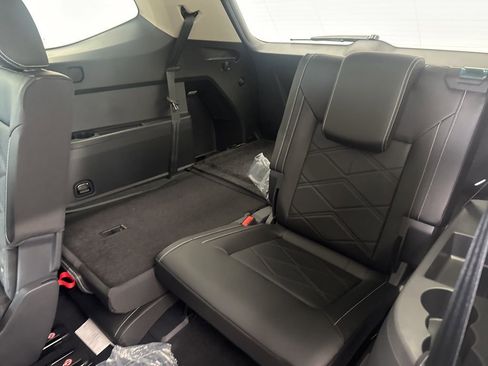 New 2026 Volkswagen Atlas SE image 28