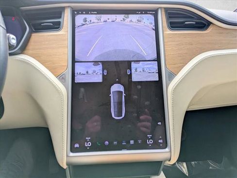 Used 2020 Tesla Model X Long Range AWD/4WD image 14