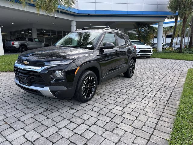 Used 2021 Chevrolet TrailBlazer LT w/ Convenience Package AWD/4WD image 21
