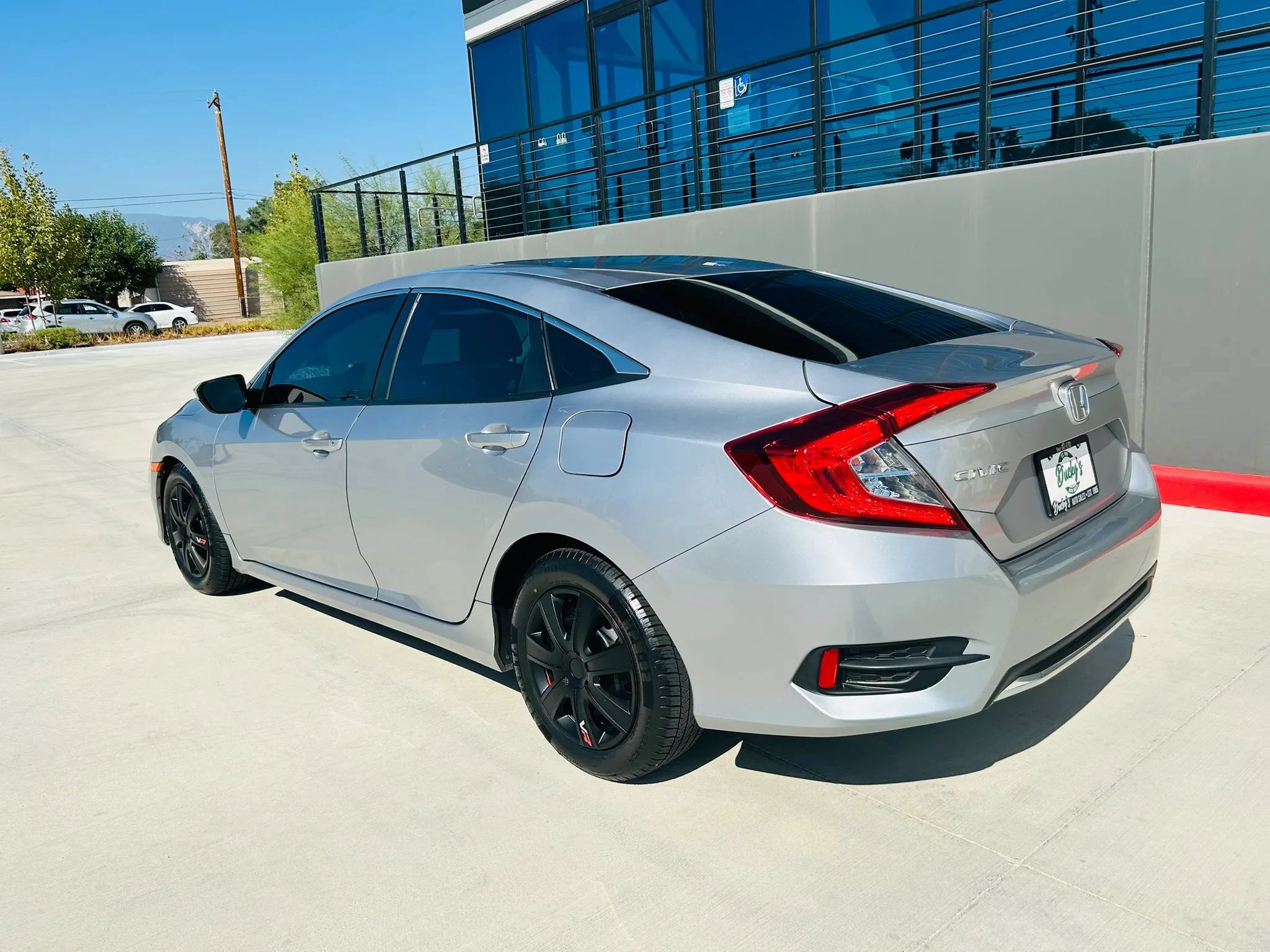 Used 2020 Honda Civic LX image 5