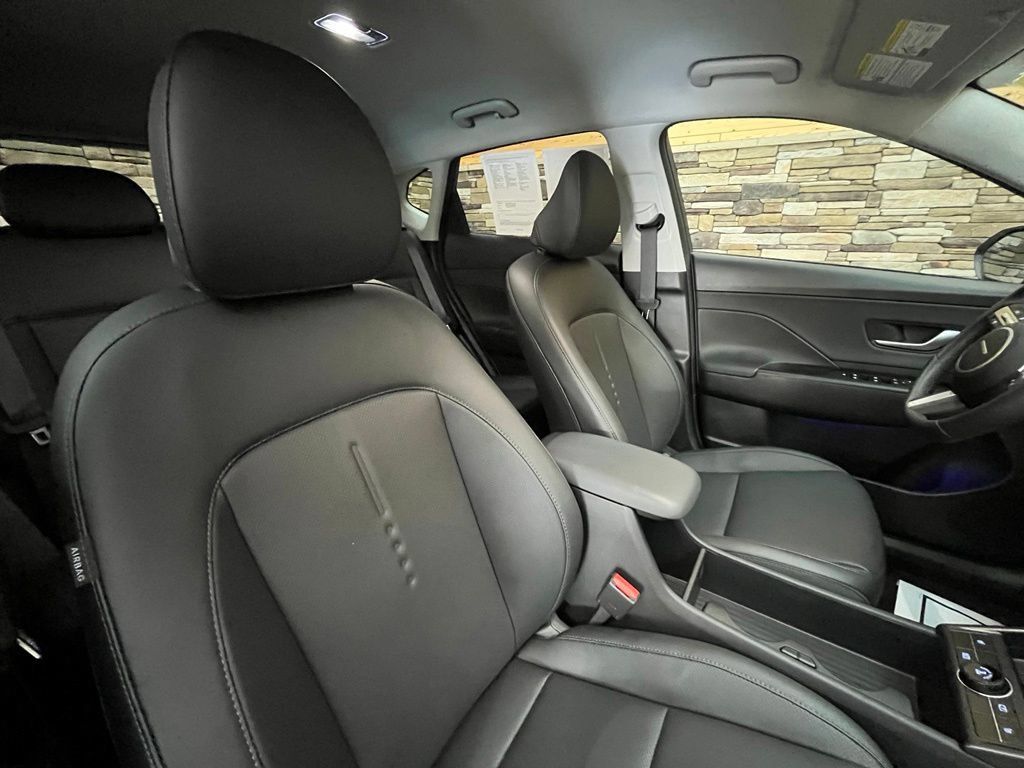 Used 2026 Hyundai Kona SEL Premium AWD/4WD image 28