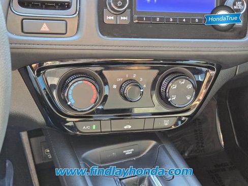 Certified 2019 Honda HR-V LX image 30
