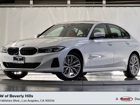 Used 2023 BMW 330i Sedan w/ Parking Assistance Package RWD image 1