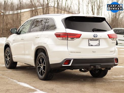 Used 2019 Toyota Highlander Limited Platinum image 5