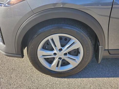 Certified 2025 Nissan Kicks Play S image 10