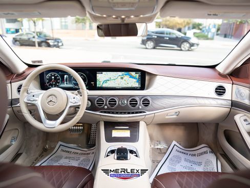 Used 2018 Mercedes-Benz S 560 4MATIC Sedan w/ AMG Line Exterior image 14