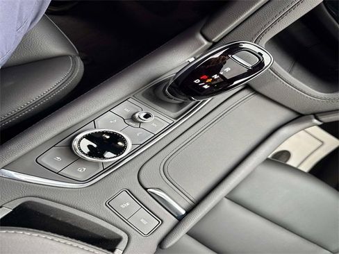 New 2025 Cadillac XT6 Luxury w/ LPO, Floor Liner Package image 24