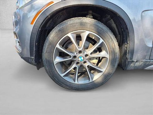 Used 2018 BMW X5 xDrive35i AWD/4WD image 16