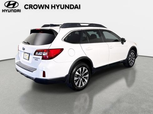 Used 2016 Subaru Outback 3.6R Limited AWD/4WD image 5