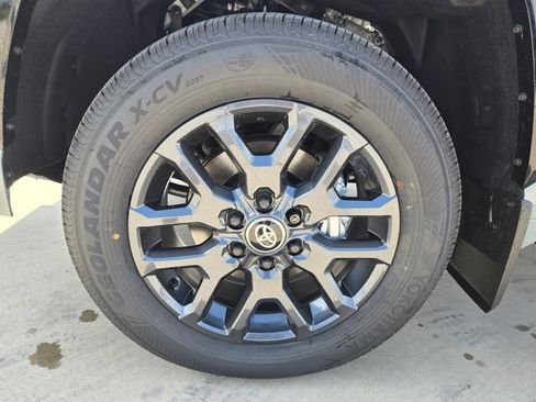 New 2026 Toyota Tundra Platinum AWD/4WD image 7