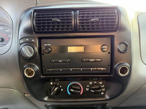 Used 2008 Ford Ranger XLT image 27