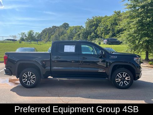 Used 2023 GMC Sierra 1500 AT4 w/ AT4 Preferred Package AWD/4WD image 4