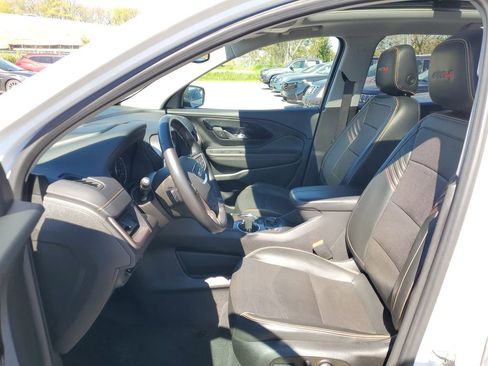 Used 2022 GMC Terrain AT4 w/ Infotainment Package II AWD/4WD image 10