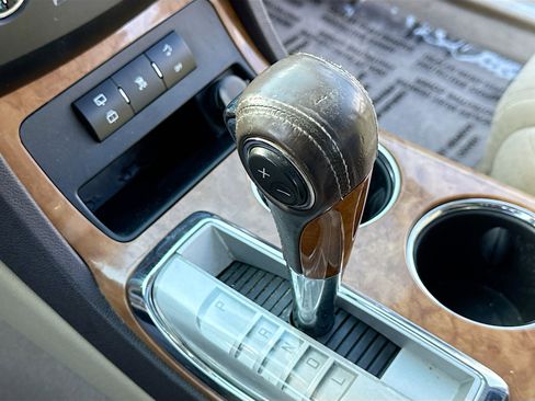 Used 2008 Buick Enclave CX w/ Driver Confidence Package image 11