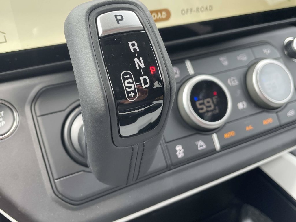 New 2026 Land Rover Defender 110 S AWD/4WD image 30