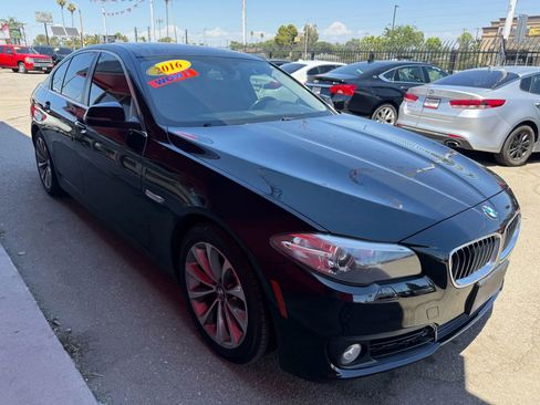 Used 2016 BMW 528i Sedan RWD image 4