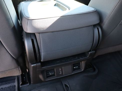 Used 2025 Chevrolet Silverado 1500 Custom Trail Boss w/ Dark Appearance Package image 41