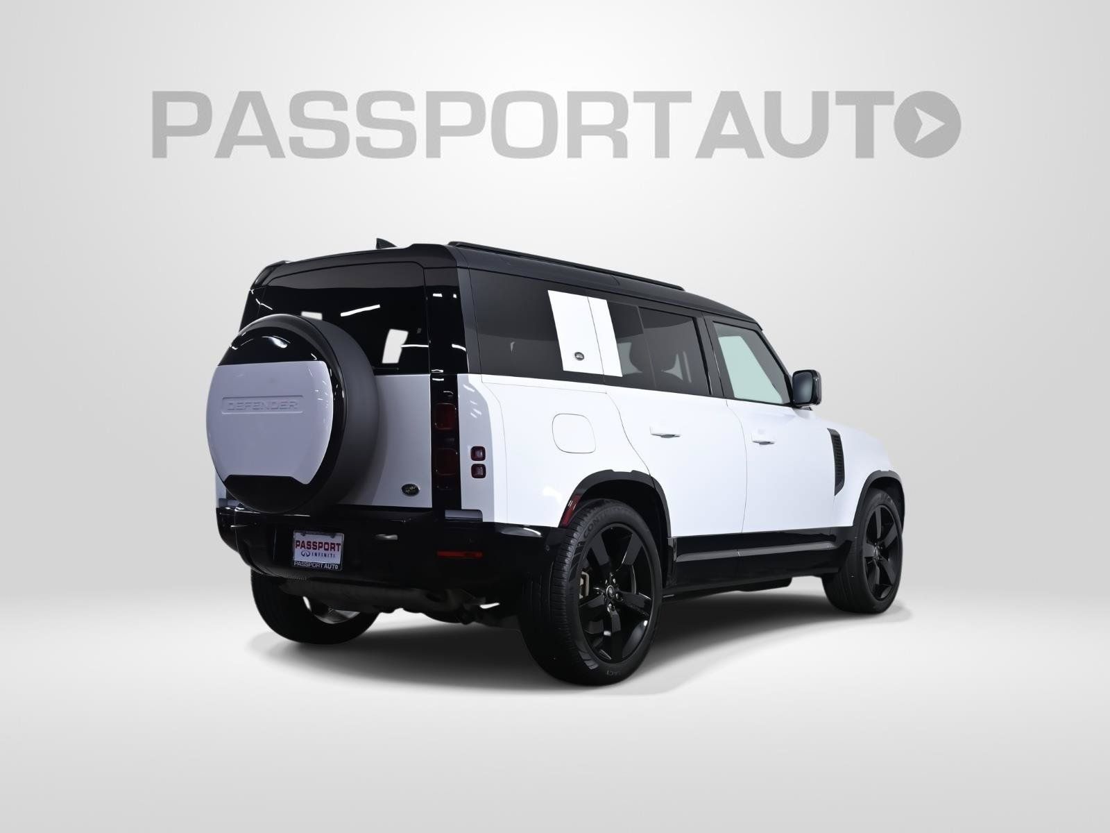 Used 2022 Land Rover Defender 110 X-Dynamic HSE AWD/4WD image 6
