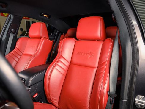 Used 2020 Dodge Charger SRT Hellcat w/ Harman/Kardon Audio Group image 30