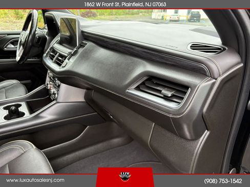 Used 2022 GMC Yukon XL SLT w/ SLT Luxury Package AWD/4WD image 52