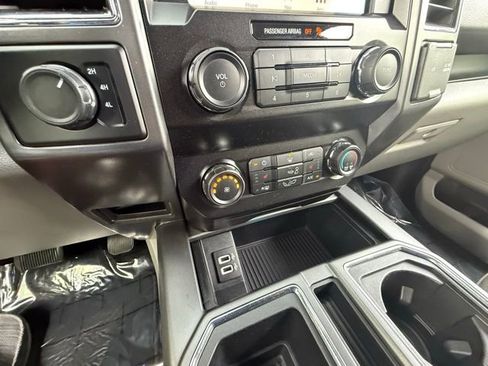 Certified 2019 Ford F150 XLT w/ Equipment Group 302A Luxury image 26