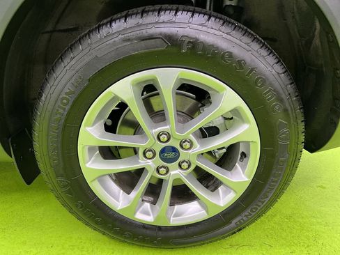 Used 2022 Ford Escape SE AWD/4WD image 15