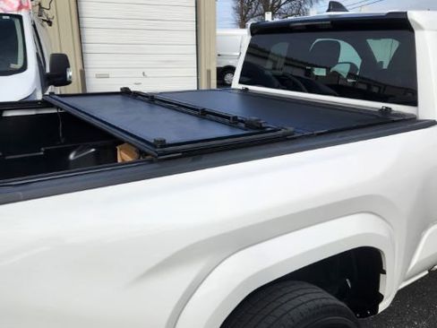 Used 2024 Toyota Tacoma SR image 27