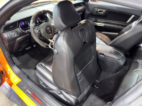 Used 2020 Ford Mustang Shelby GT500 w/ Technology Package image 57