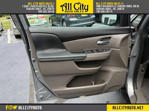 Used 2016 Honda Odyssey EX-L image 23