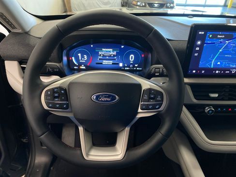 New 2026 Ford Explorer Active w/ Active Comfort Package AWD/4WD image 27