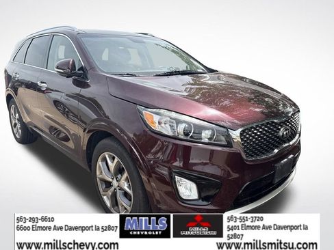 Used 2017 Kia Sorento SX FWD image 2