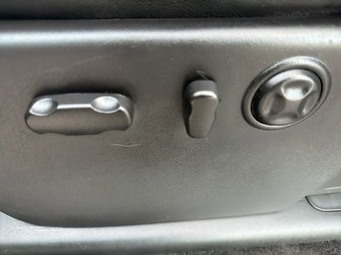 Used 2013 Chevrolet Silverado 2500 LTZ w/ LTZ Plus Package image 15