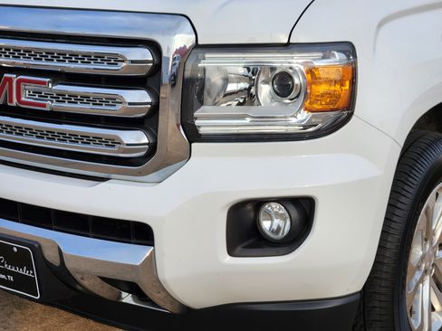 Certified 2018 GMC Canyon SLT w/ Driver Alert Package image 10