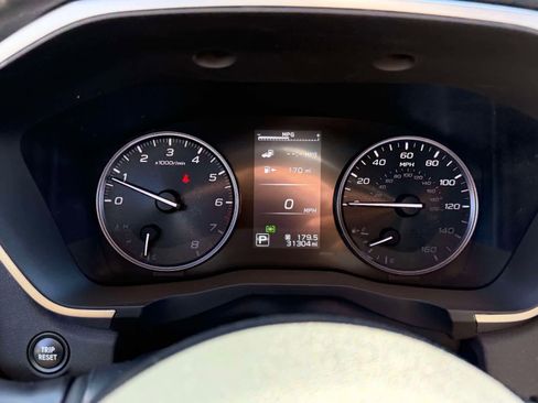 Used 2023 Subaru Ascent Touring AWD/4WD image 28