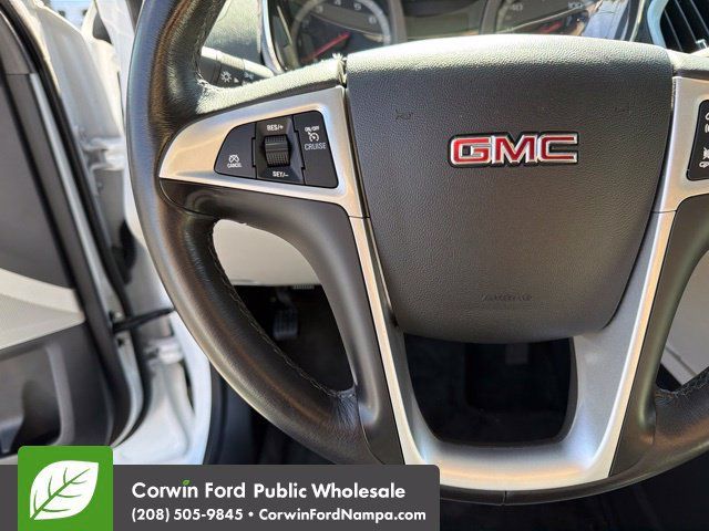 Used 2017 GMC Terrain SLT w/ Open Road Package AWD/4WD image 15