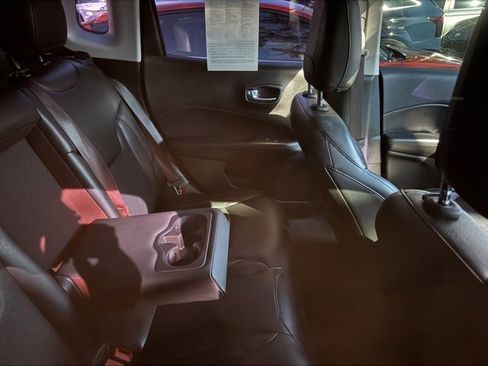 Used 2018 Jeep Compass Limited w/ Navigation Group image 5