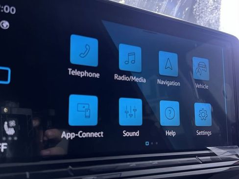 New 2025 Volkswagen Atlas SEL image 18