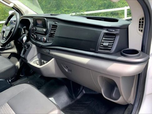 Used 2020 Ford Transit 250 Low Roof RWD image 17