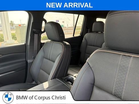 Used 2026 Chevrolet Traverse High Country FWD image 28